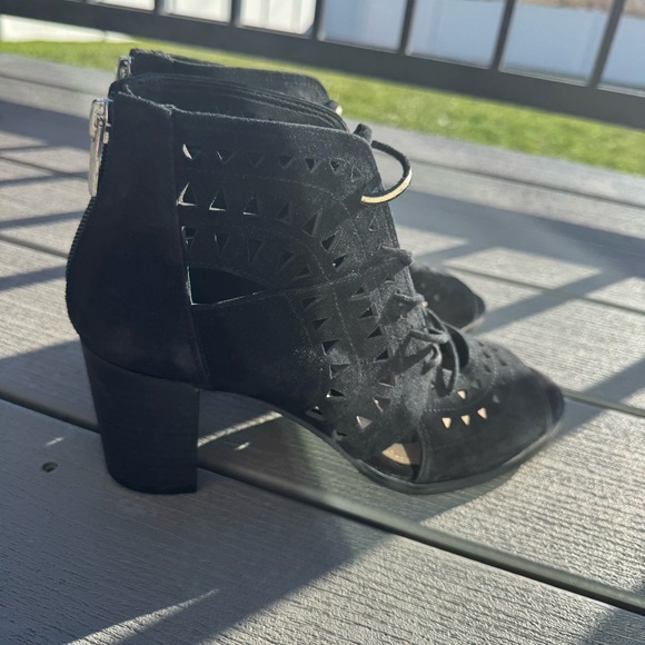 Vince Camuto VP- Lallia NWT - Picture 4 of 10